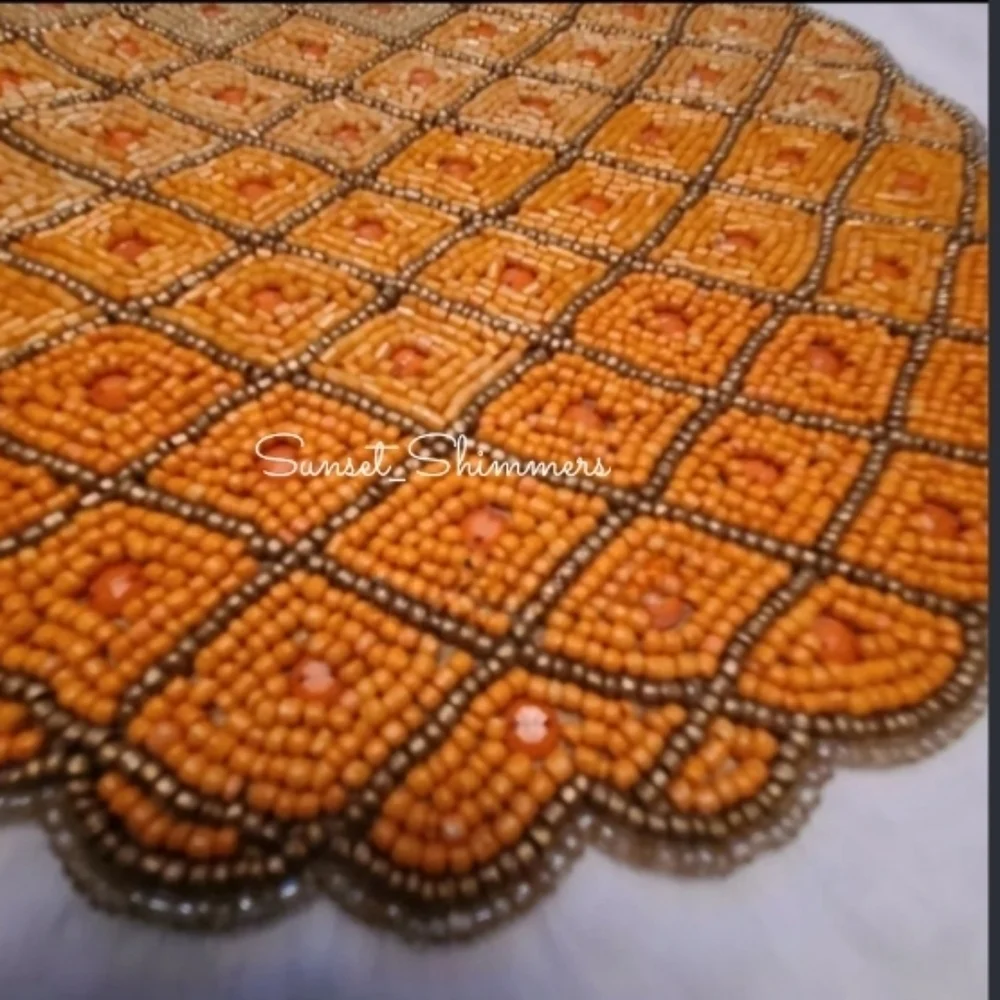 4 Tropical Pineapple JEWELED BEADED Placemats Chargers  Hawaiian Luau Tiki NEW